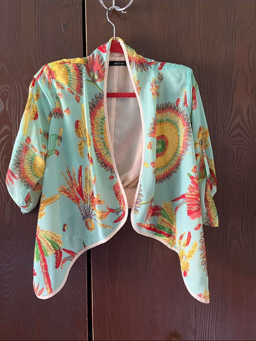Ark & Co. lightweight 3/4 sleeved jacket. Size Medium.